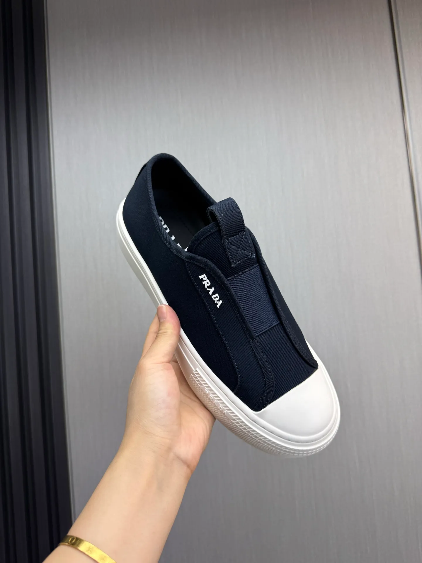 Men's shoes 560💰 [PRADA] Popular canvas shoes in the men's shoe counter, synchronized with the official website, 1 high-quality shipment ✔️Original canvas + cowhide lining, 1🆚1 replica, original sole, 38-45 (45 customized, non-refundable)